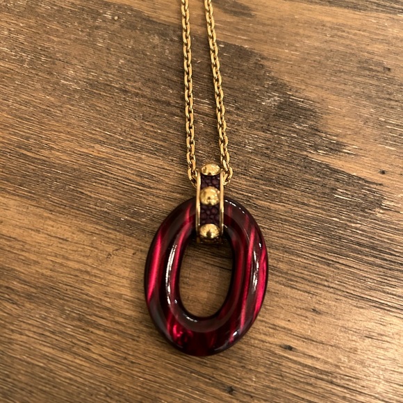 Louis Vuitton Pendant Gimme a clue Necklace LV Gold - Picture 14 of 15